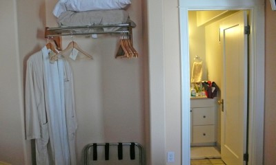 David got lost in a closet